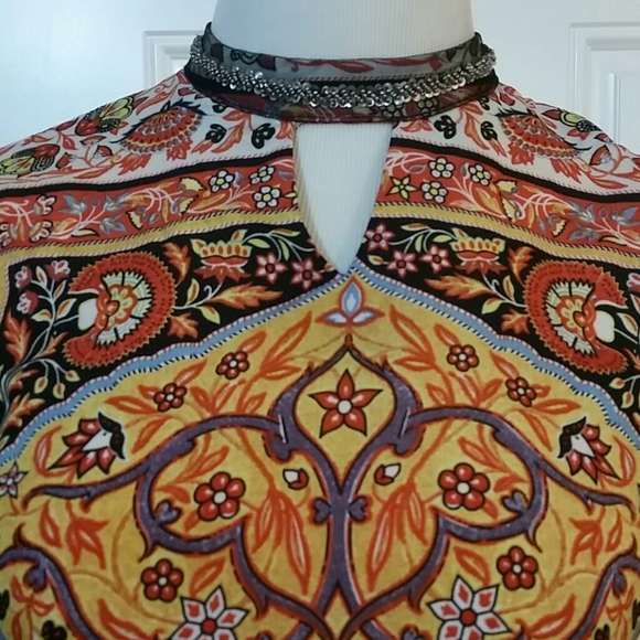 Dress - Picture 4 of 16